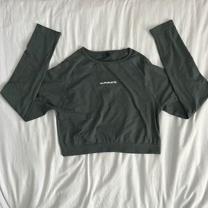 Alphalete amplify long sleeve crop top